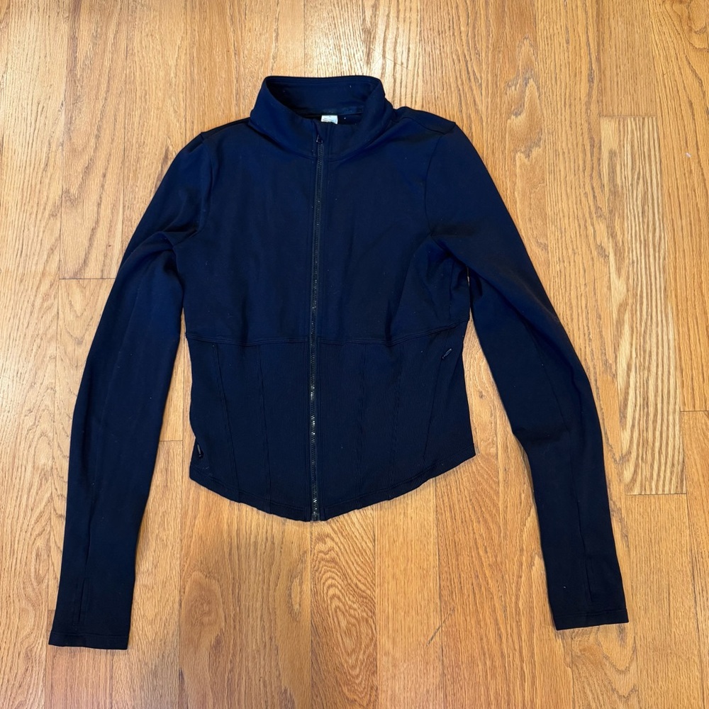ALO Yoga Fitted Black Jacket